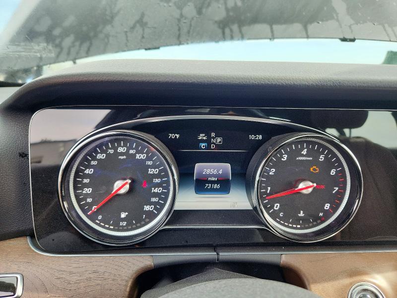 2018 Mercedes-benz E-klasse VIN WDDZF4KB3JA401152 COPART salvage auction — FRONT END, Mi - Certificate Of Title, sold $8,200 on 2026-07-23 (photo 9)