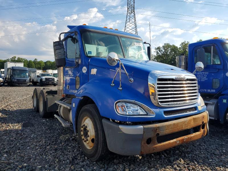 2009 Freightliner Conventional VIN 1FUJA6CK39LAH1181 COPART salvage auction — NORMAL WEAR, NJ - CERTIFICATE OF TITLE, sold $8,200 on 2026-07-21 (photo 1)