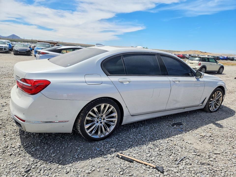 2016 BMW VIN WBA7F2C5XGG418922 COPART salvage auction — MINOR DENT/SCRATCHES, Ut - Certificate Of Title, sold $7,100 on 2026-07-10 (photo 3)