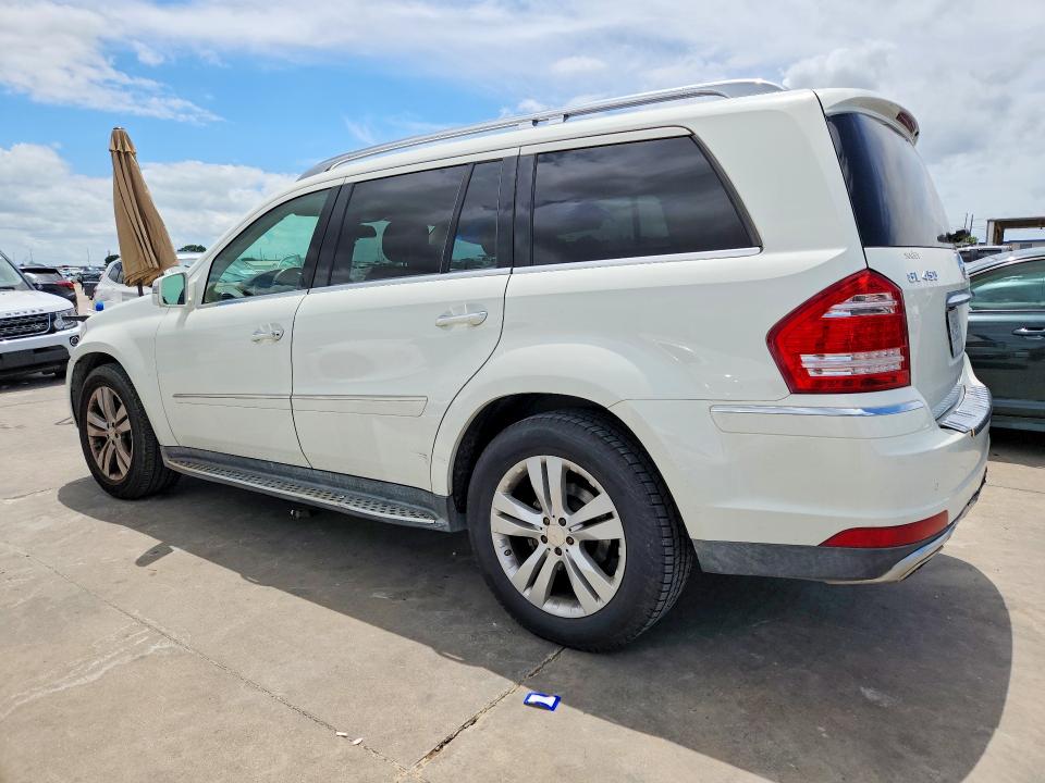 2011 Mercedes-benz Gl-class VIN 4JGBF7BEXBA699431 COPART salvage auction — NORMAL WEAR, Tx - Cert Of Title-Rebuilt Salvage, sold $1,050 on 2026-07-02 (photo 2)