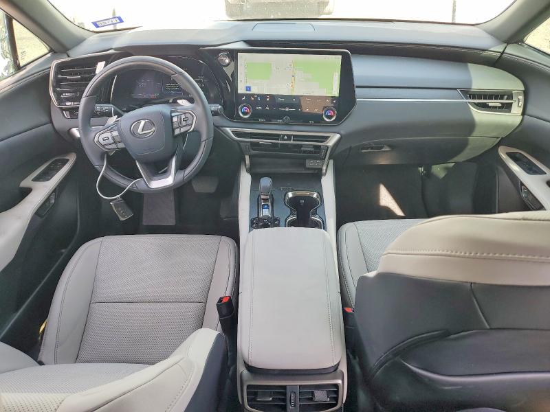 2025 Lexus VIN 2T2BBMCA1SC065345 COPART salvage auction — SIDE, TX - SALVAGE VEHICLE TITLE, sold $29,250 on 2026-07-31 (photo 8)