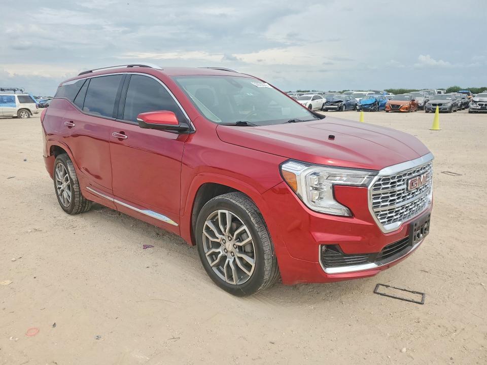 2023 Gmc Terrain VIN 3GKALXEG9PL196211 COPART salvage auction — SIDE, Tx - Salvage Vehicle Title, sold $13,400 on 2026-07-09 (photo 4)
