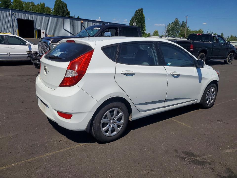 2013 Hyundai VIN KMHCT5AE5DU063553 COPART salvage auction — FRONT END, OR - SALVAGE TITLE CERTIFICATE, sold $250 on 2026-07-29 (photo 3)