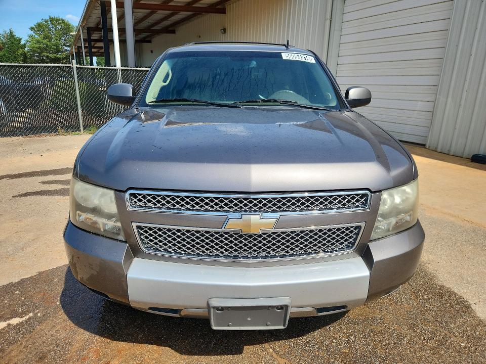 2011 Chevrolet Tahoe VIN 1GNSCBE06BR269758 COPART salvage auction — SIDE, AL - CERTIFICATE OF TITLE, sold $700 on 2026-07-09 (photo 5)