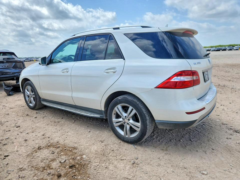 2014 Mercedes-benz Ml-class VIN 4JGDA5JB9EA388953 COPART salvage auction — MINOR DENT/SCRATCHES, Tx - Certificate Of Title, sold $3,250 on 2026-07-02 (photo 2)