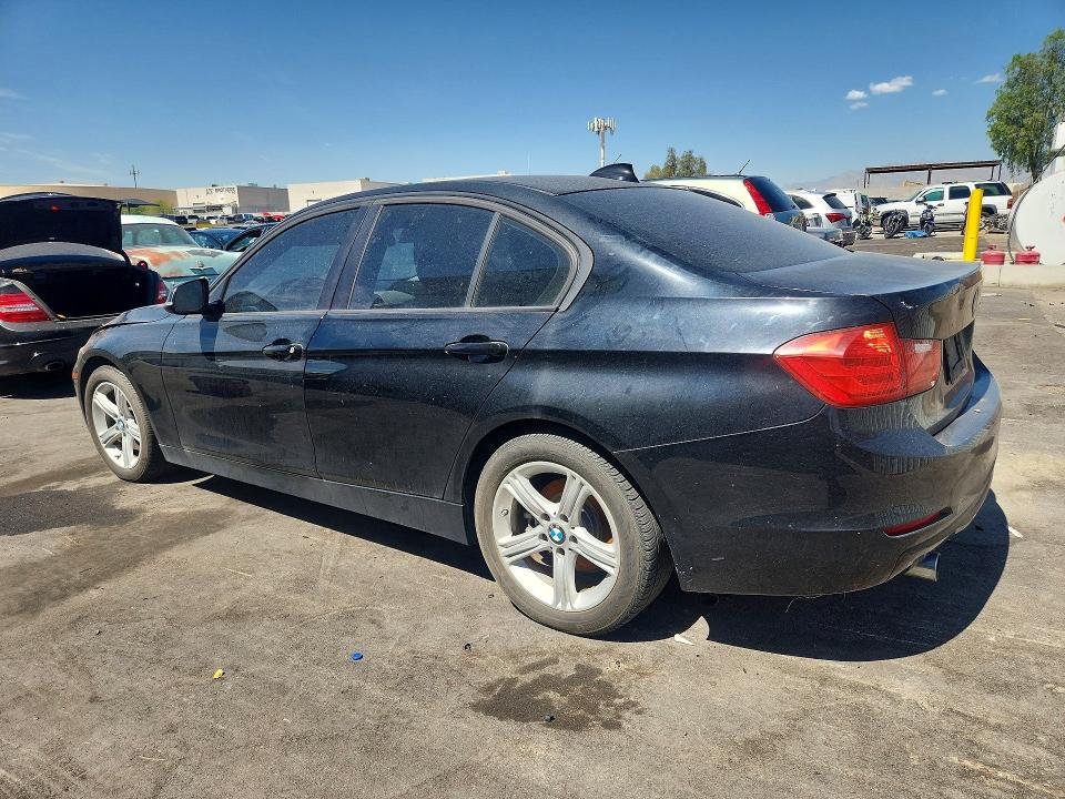 2015 BMW VIN WBA3B1G54FNT04228 COPART salvage auction — MINOR DENT/SCRATCHES, Nv - Lien Papers, Clean Title, sold $725 on 2026-07-29 (photo 2)