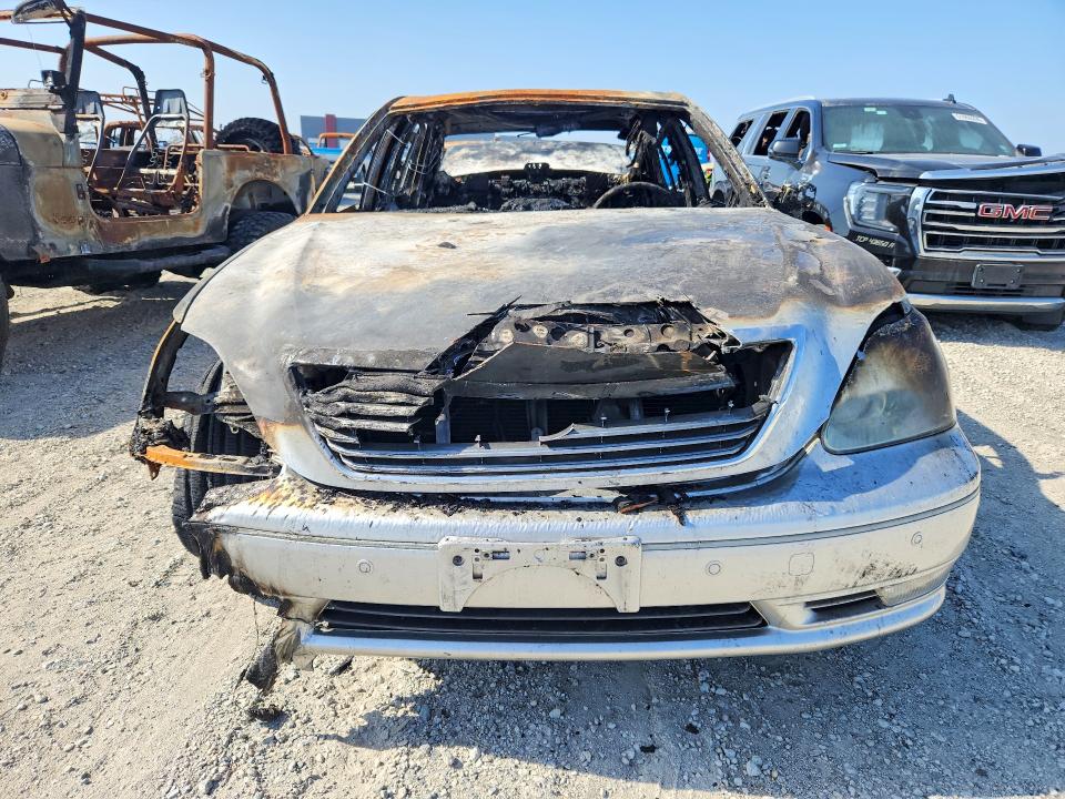 2005 Lexus Ls VIN JTHBN36F455009834 COPART salvage auction — BURN, Ca - Non-Repairable Vehicle Cert, sold $350 on 2026-07-07 (photo 5)