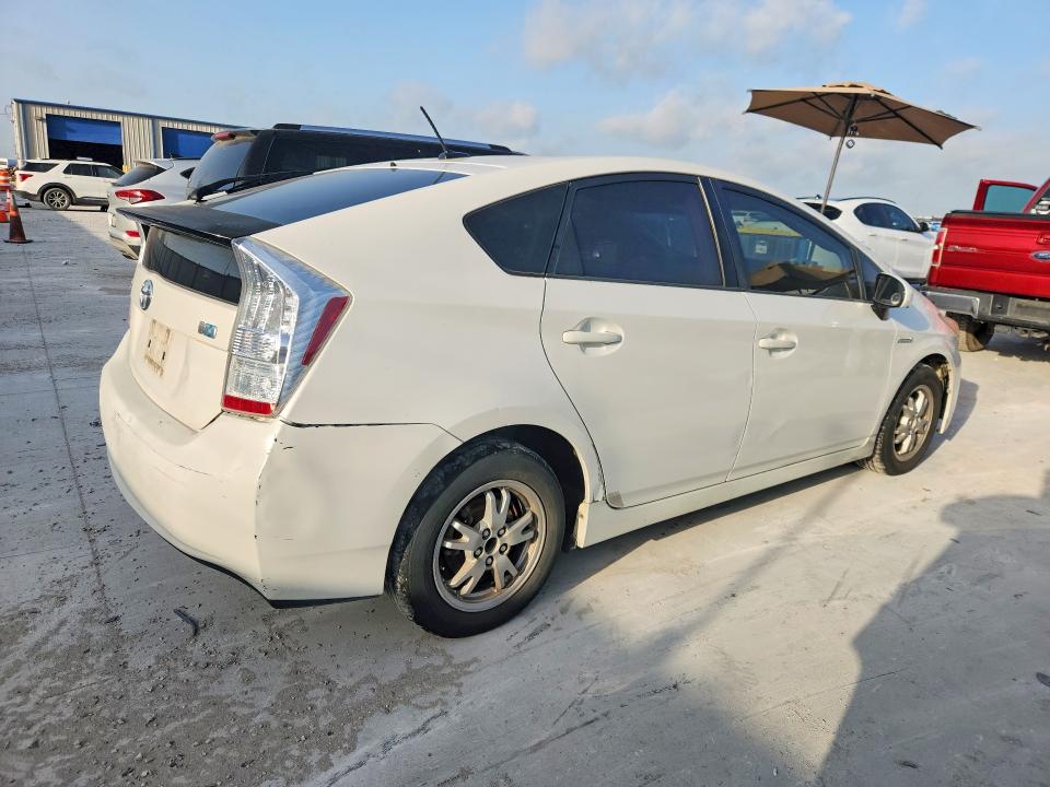 2010 Toyota Prius VIN JTDKN3DU6A0232564 COPART salvage auction — NORMAL WEAR, Tx - Certificate Of Title, sold $1,800 on 2026-07-18 (photo 3)