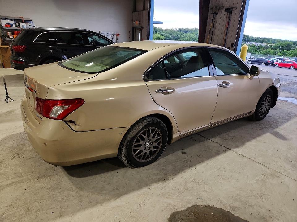 2007 Lexus Es 350 VIN JTHBJ46G672023104 COPART salvage auction — MINOR DENT/SCRATCHES, Md - Certificate Of Title, sold $475 on 2026-07-02 (photo 3)