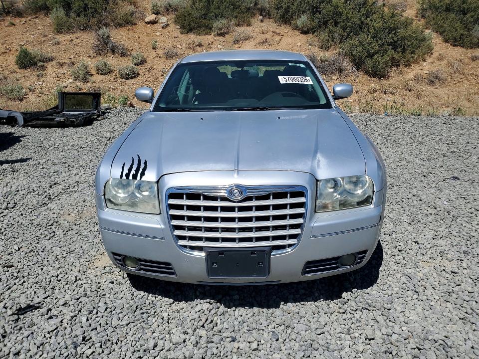 2005 Chrysler 300 VIN 2C3JA53G15H503860 COPART salvage auction — REAR END, Nv - Salvage Title, sold $90 on 2026-07-02 (photo 5)