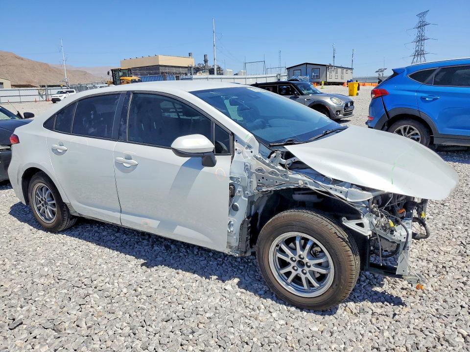 2022 Toyota Corolla VIN JTDEAMDE5N3000386 COPART salvage auction — FRONT END, Nv - Salvage Title, sold $5,000 on 2026-07-20 (photo 4)