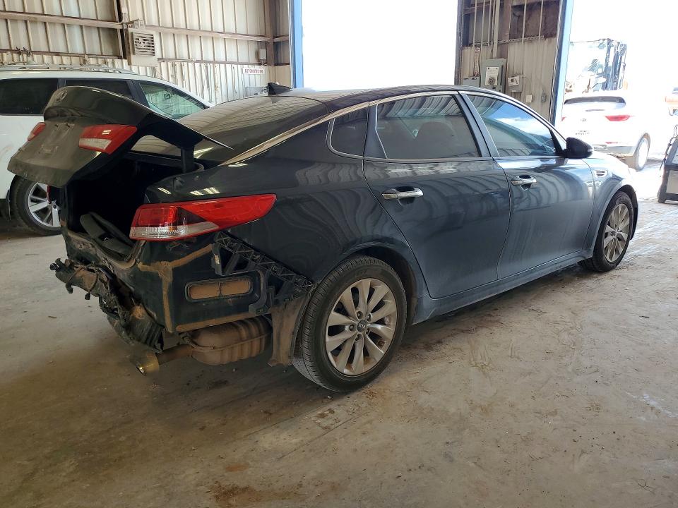 2018 Kia Optima VIN 5XXGT4L36JG253035 COPART salvage auction — REAR END, Tx - Salvage Vehicle Title, sold $1,450 on 2026-07-31 (photo 3)