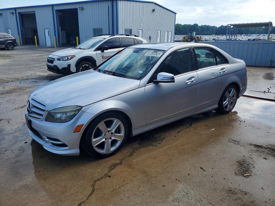 2011 Mercedes-benz C class VIN WDDGF5EB9BR139942 COPART salvage auction — MINOR DENT/SCRATCHES, TX - CERTIFICATE OF TITLE, sold $80 on 2026-07-07 (photo 1)