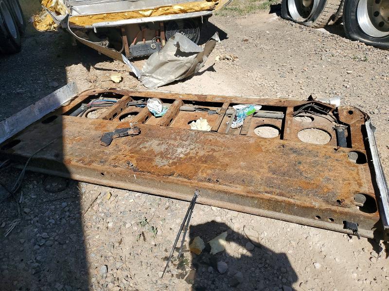 2019 Wabash 53'trailer VIN 1JJV532B3KL141225 COPART salvage auction — ROLLOVER, ON - PERMIT NO BRAND - FIT, sold $1 on 2026-09-10 (photo 7)