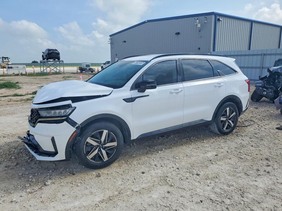 2021 Kia Sorento VIN 5XYRL4LC3MG052332 COPART salvage auction — FRONT END, Tx - Certificate Of Title, sold $5,700 on 2026-07-07 (photo 1)