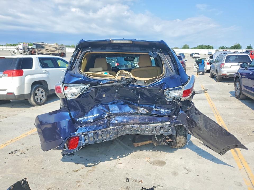 2015 Toyota VIN 5TDDKRFH5FS088210 COPART salvage auction — REAR END, Il - Salvage Certificate, sold $225 on 2026-07-23 (photo 6)