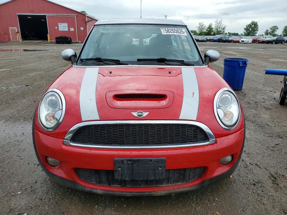 2008 Mini Cooper VIN WMWMM33598TP89237 COPART salvage auction — WATER/FLOOD, ON - PERMIT IRREPAIRABLE, sold $325 on 2026-07-28 (photo 5)