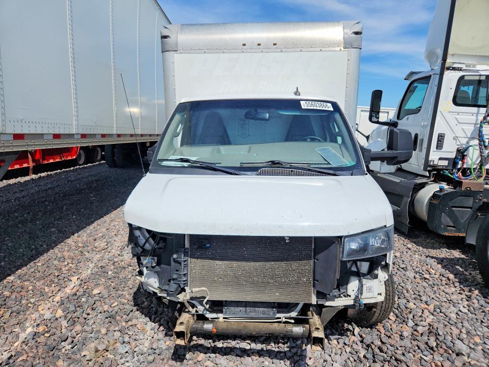 2022 Gmc Savana VIN 7GZ37TC71NN007927 COPART salvage auction — FRONT END, Az - Cert Of Title - Salvage, sold $150 on 2026-07-28 (photo 5)