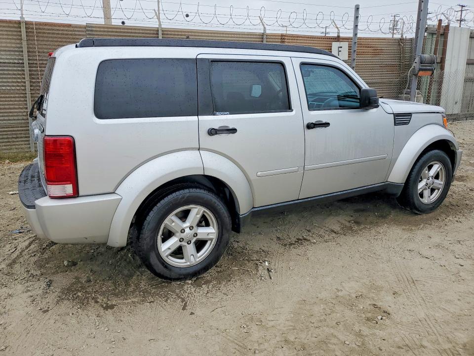2007 Dodge Nitro VIN 1D8GU58K87W690529 COPART salvage auction — NORMAL WEAR, Ca - Dis/Dlr/Exp App For Dup Clean, sold $275 on 2026-07-02 (photo 3)