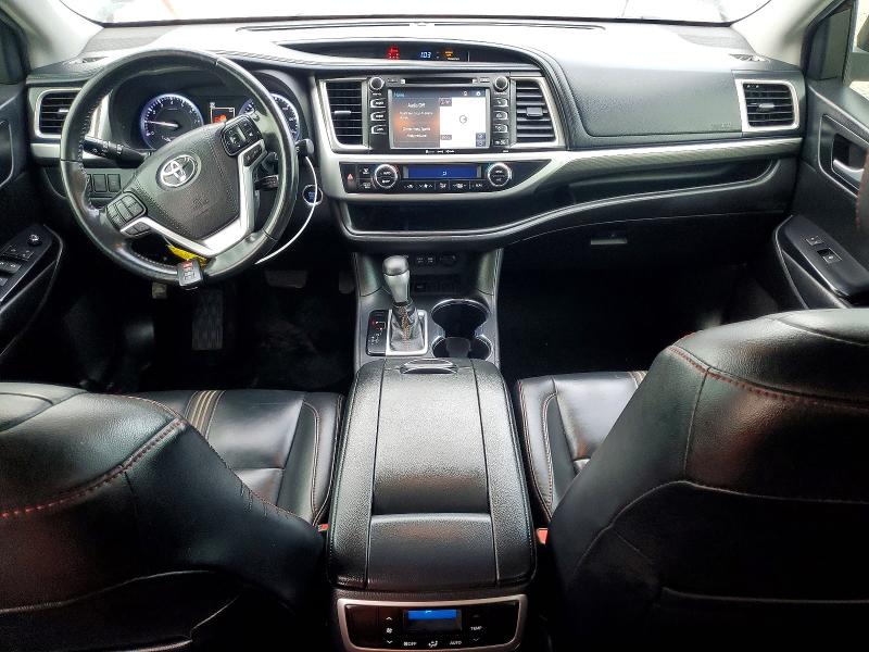 2019 Toyota Highlander VIN 5TDKZRFH4KS313150 COPART salvage auction — MINOR DENT/SCRATCHES, Tx - Certificate Of Title, sold $8,800 on 2026-07-09 (photo 8)