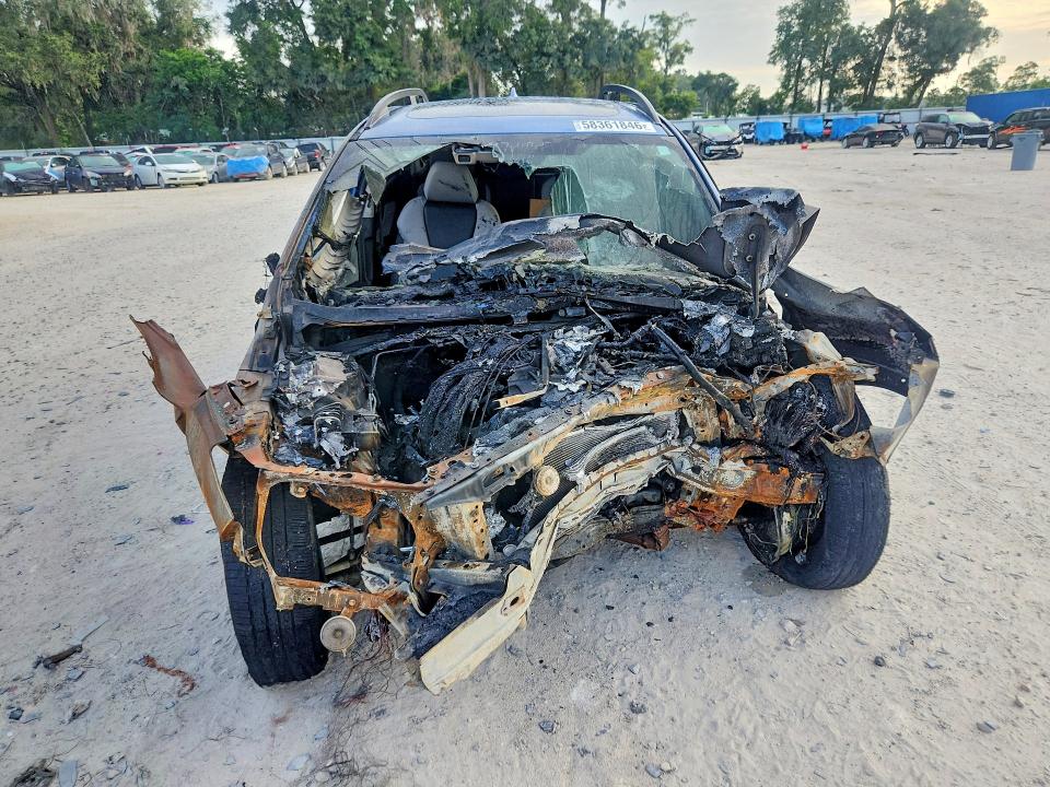 2018 Subaru Crosstrek VIN JF2GTALC3JH310097 COPART salvage auction — BURN, Fl - Cert Of Title Slvg Rebuildable, sold $375 on 2026-07-14 (photo 5)