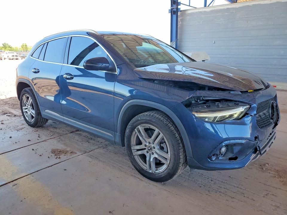 2021 Mercedes-benz VIN W1N4N4GB8MJ201719 COPART salvage auction — REAR END, Az - Cert Of Title - Salvage, sold $6,600 on 2026-07-14 (photo 4)