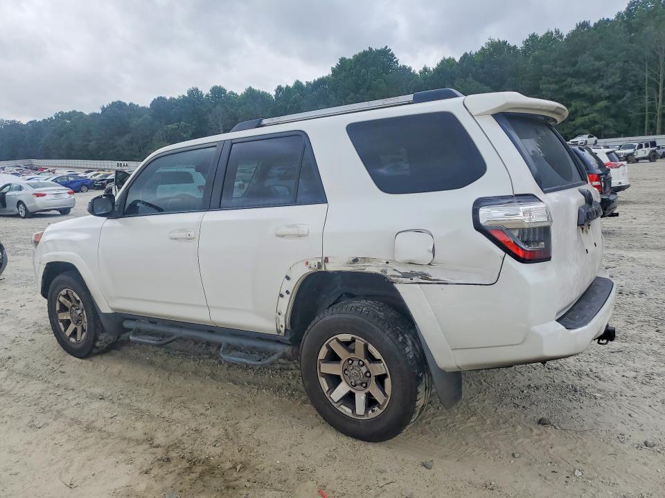 2016 Toyota 4runner VIN JTEBU5JR4G5290114 COPART salvage auction — ROLLOVER, GA - CERT OF TITLE-SALVAGE, sold $825 on 2026-07-29 (photo 2)