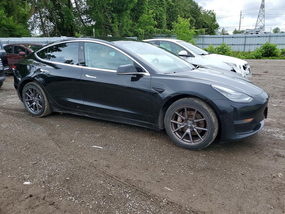 2020 Tesla VIN 5YJ3E1EA2LF803291 COPART salvage auction — SIDE, On - Permit Salvage, sold $5,500 on 2026-07-09 (photo 4)