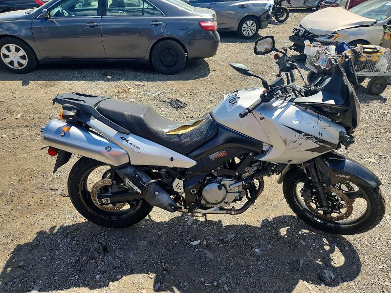 2008 Suzuki Dl650 VIN JS1VP54A982100609 COPART salvage auction — FRONT END, Md - Cert Of Salvage > 75% Damage, sold $125 on 2026-07-23 (photo 1)