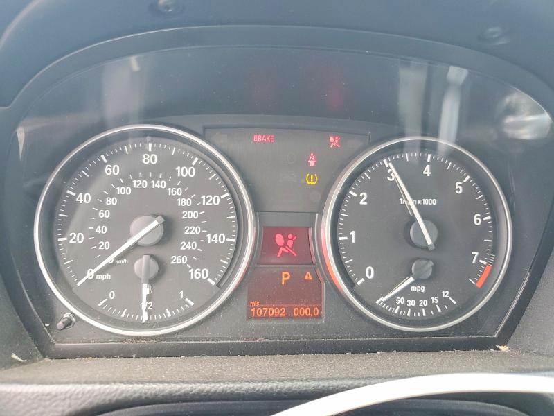 2009 BMW 3 series VIN WBAPH77579NL83918 COPART salvage auction — SIDE, FL - CERT OF TITLE SLVG REBUILDABLE (P), sold $875 on 2026-07-09 (photo 9)