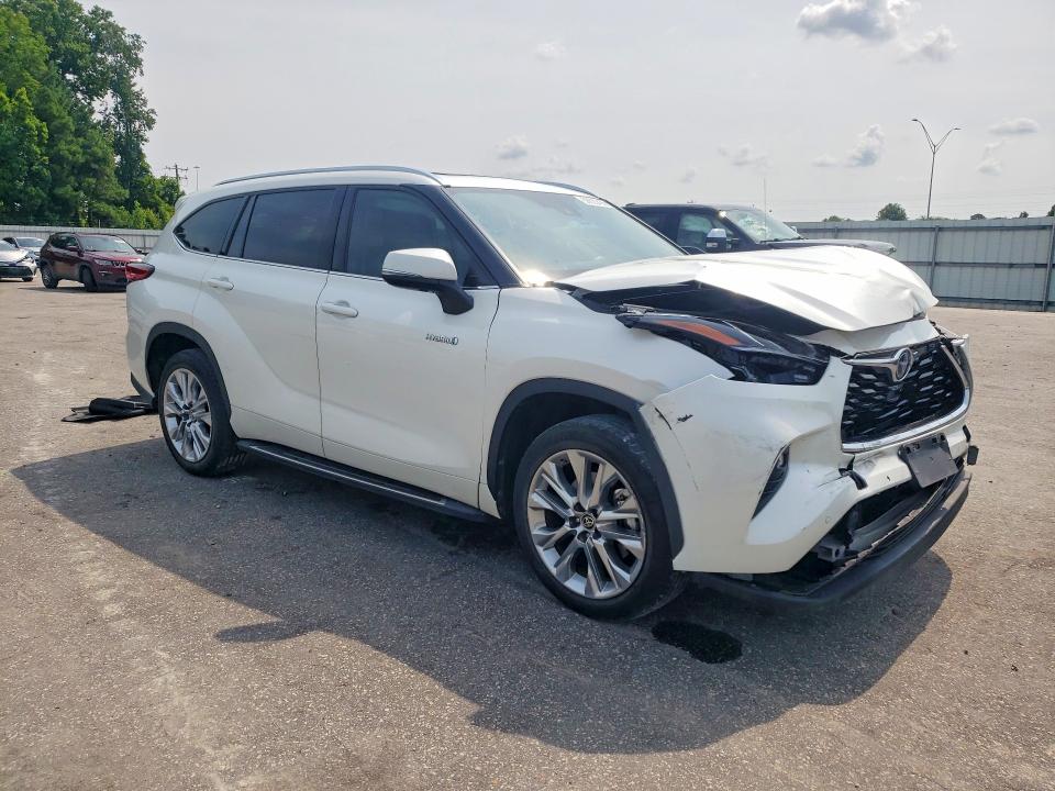 2021 Toyota Highlander VIN 5TDYARAH0MS005467 COPART salvage auction — FRONT END, Nc - Salvage Certificate Of Title, sold $3,100 on 2026-07-28 (photo 4)