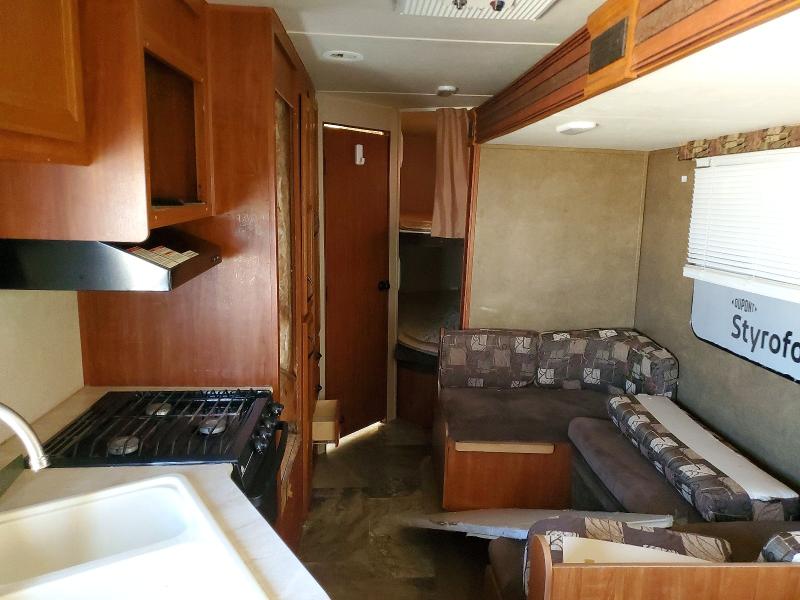 2015 Jay Trailers VIN 1UJBJ0BR5F17X0232 COPART salvage auction — SIDE, TX - SALVAGE VEHICLE TITLE, sold $2,800 on 2026-07-16 (photo 6)