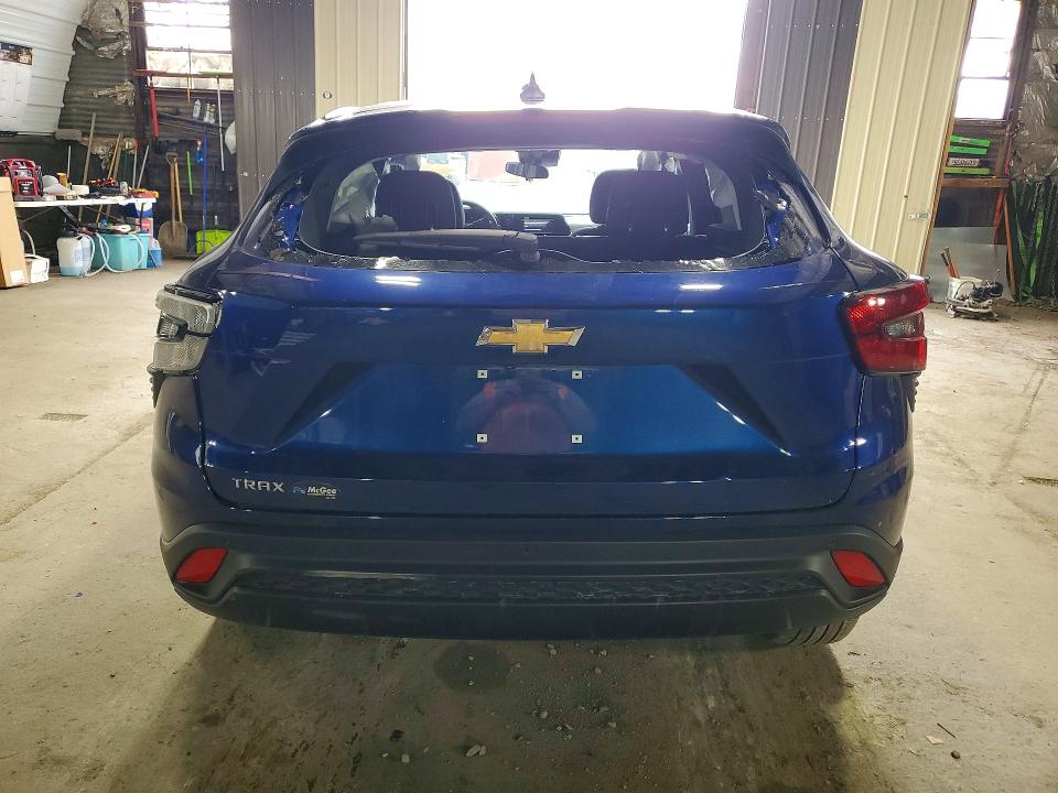 2024 Chevrolet Trax VIN KL77LFE22RC153894 COPART salvage auction — ROLLOVER, Ny - Mv-907A Salvage Certificate, sold $500 on 2026-07-13 (photo 6)
