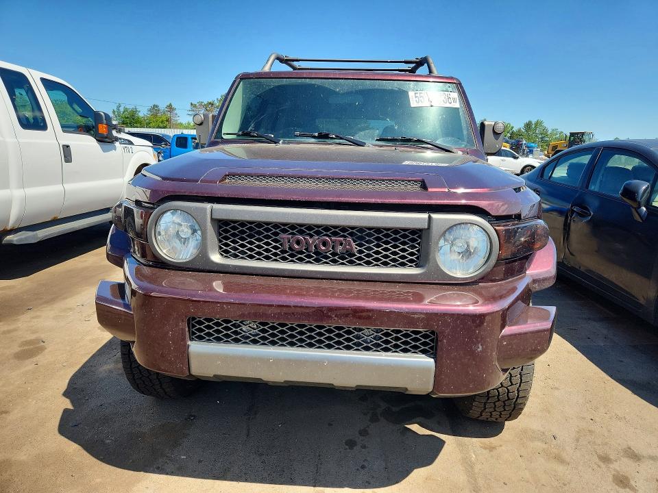 2007 Toyota Fj cruiser VIN JTEBU11F670049134 COPART salvage auction — MECHANICAL, Ct - Certificate Of Title, sold $2,500 on 2026-07-10 (photo 5)
