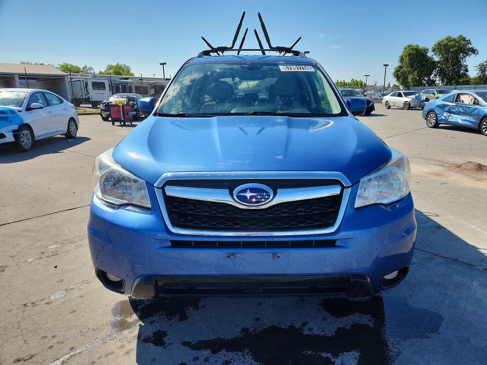 2015 Subaru Forester VIN JF2SJARC6FH512754 COPART salvage auction — MINOR DENT/SCRATCHES, CA - CERTIFICATE OF TITLE, sold $4,000 on 2026-08-01 (photo 5)