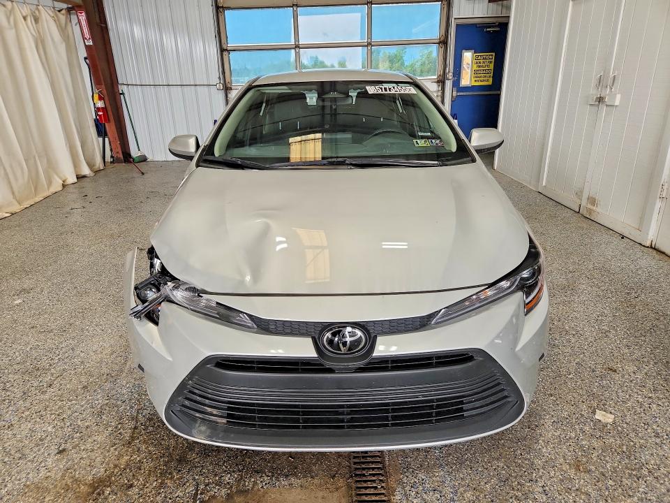 2025 Toyota Corolla VIN 5YFB4MDE9SP287860 COPART salvage auction — SIDE, Pa - Cert Of Title, sold $16,100 on 2026-07-13 (photo 5)