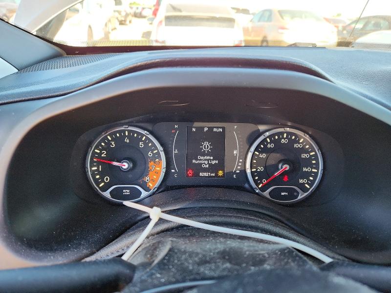 2018 Jeep Renegade VIN ZACCJABB7JPH03069 COPART salvage auction — FRONT END, Il - Salvage Certificate, sold $2,700 on 2026-07-09 (photo 9)
