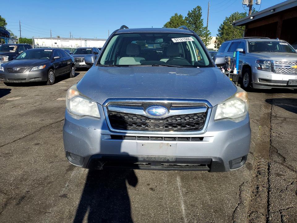 2014 Subaru Forester VIN JF2SJADC0EH482222 COPART salvage auction — HAIL, CO - PUBLIC - SALVAGE TITLE (P), sold $3,100 on 2026-07-02 (photo 5)
