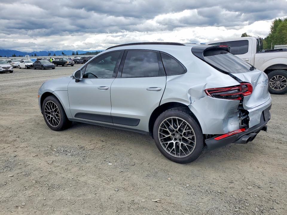 2018 Porsche Macan VIN WP1AB2A57JLB34278 COPART salvage auction — REAR END, WA - BILL OF SALE, sold $6,000 on 2026-07-27 (photo 2)