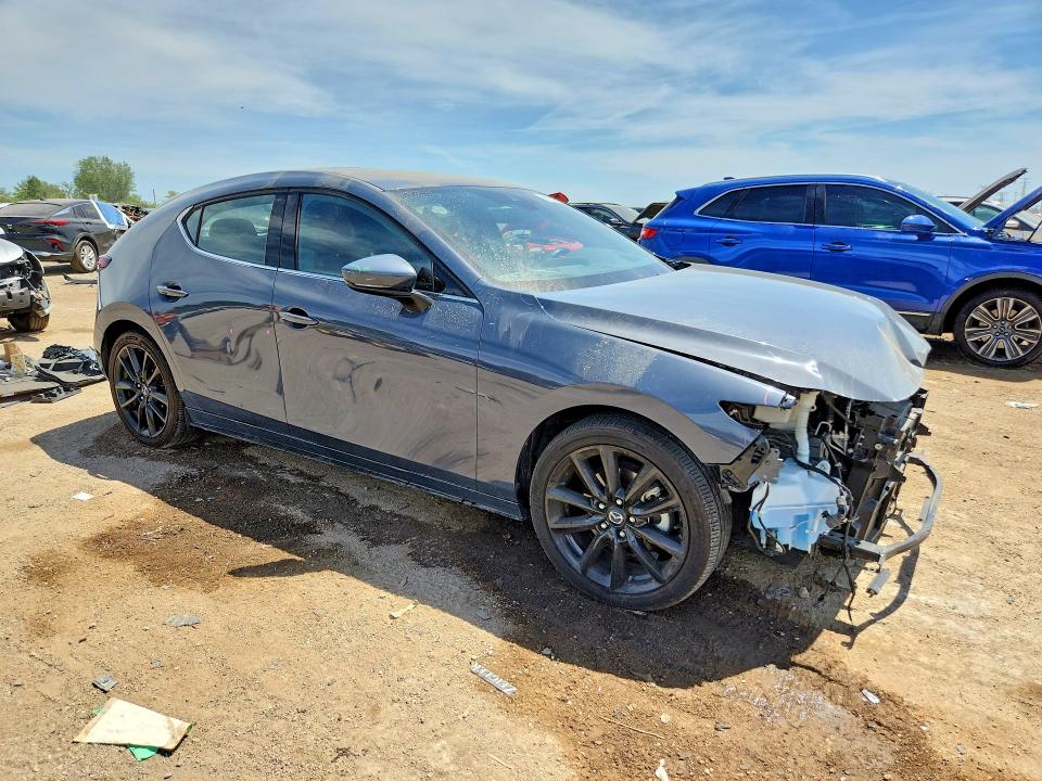 2019 Mazda 3 VIN JM1BPBNM6K1145326 COPART salvage auction — FRONT END, Il - Salvage Certificate, sold $3,650 on 2026-07-14 (photo 4)