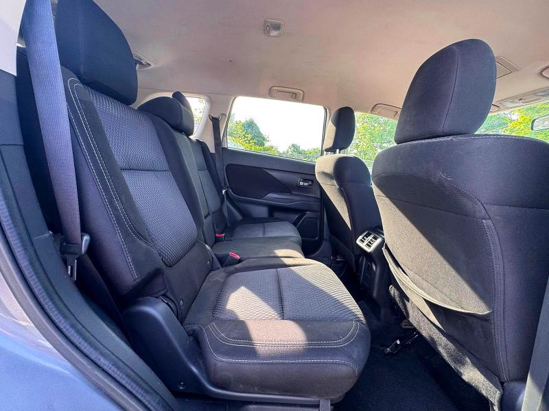 2019 Mitsubishi Outlander VIN JA4AZ3A38KZ051405 COPART salvage auction — NORMAL WEAR, WV - CERTIFICATE OF TITLE (P), sold $161,751 on 2026-07-02 (photo 6)