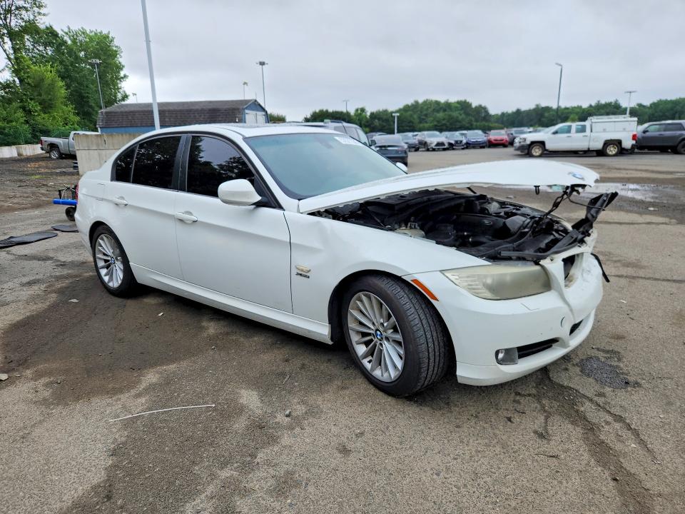2011 BMW 3er VIN WBAPK5C51BA994827 COPART salvage auction — FRONT END, CT - CERT OF TITLE-SALVAGE, sold $475 on 2026-07-02 (photo 4)