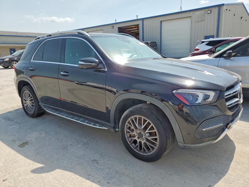 2021 Mercedes-benz Gle VIN 4JGFB4JB2MA565888 COPART salvage auction — WATER/FLOOD, Tx - Salvage Title-Flood Damage, sold $20,800 on 2026-07-24 (photo 4)