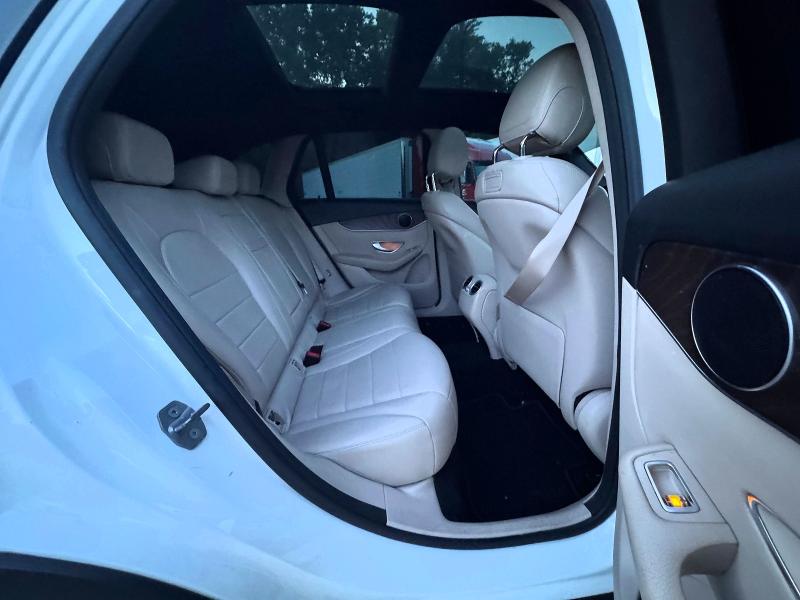 2018 Mercedes-benz Glc VIN WDC0G4KB9JF438882 COPART salvage auction — NORMAL WEAR, In - Certificate Of Title (P), sold $8,200 on 2026-07-13 (photo 6)
