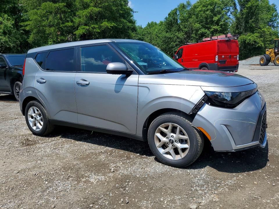 2025 Kia Soul VIN KNDJ23AU5S7941049 COPART salvage auction — FRONT END, FL - CERTIFICATE OF TITLE, sold $10,300 on 2026-07-08 (photo 4)
