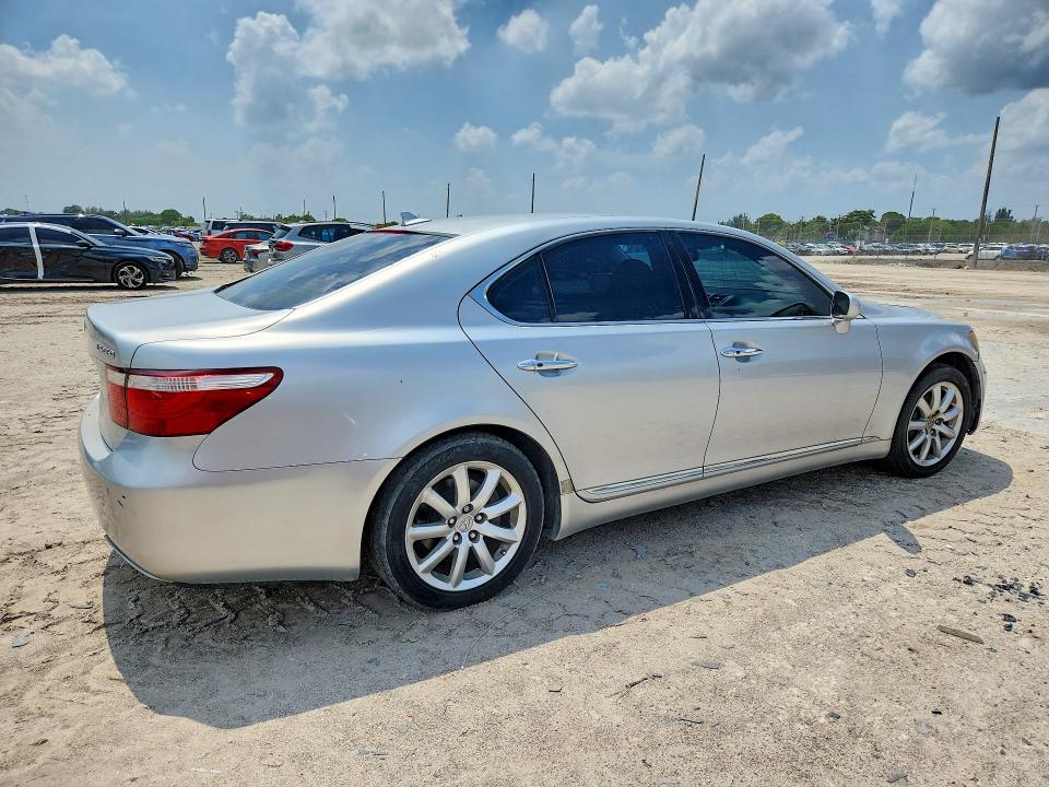 2008 Lexus Ls 460 VIN JTHBL46F485056863 COPART salvage auction — MINOR DENT/SCRATCHES, Fl - Certificate Of Title, sold $925 on 2026-07-11 (photo 3)