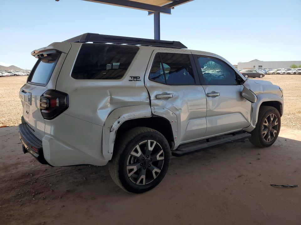 2025 Toyota 4runner VIN JTEVA5BR5S5049658 COPART salvage auction — ROLLOVER, Az - Cert Of Title - Salvage, sold $18,000 on 2026-07-23 (photo 3)