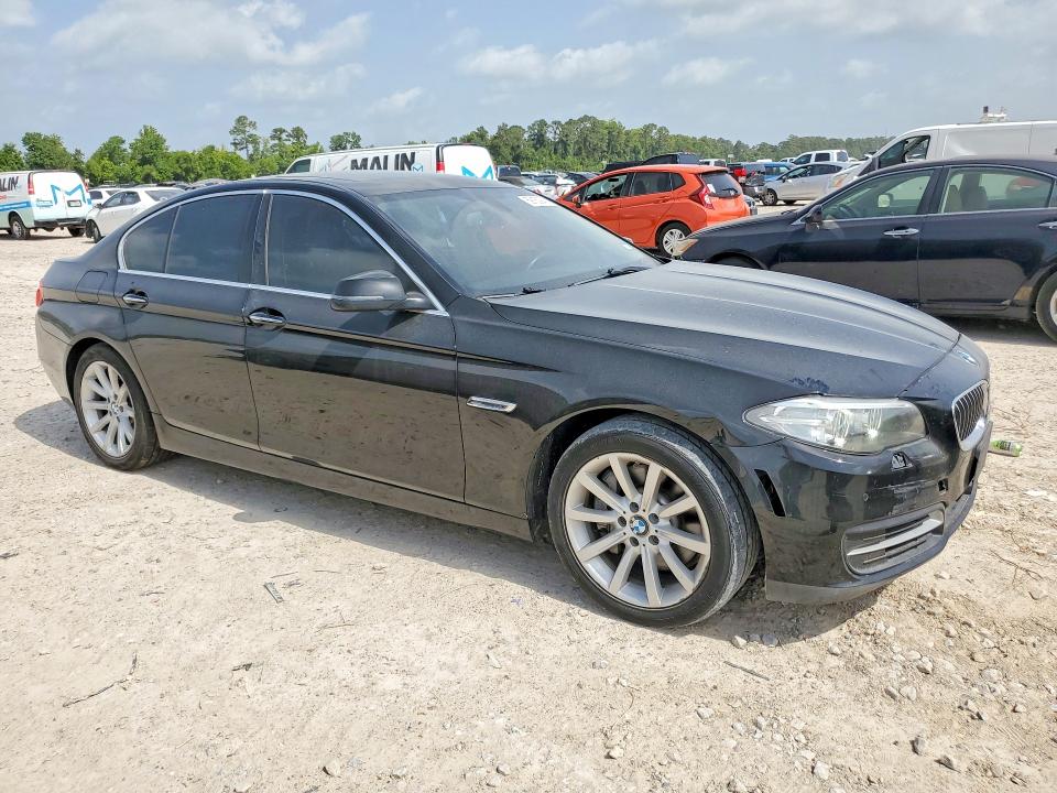 2014 BMW 5er VIN WBA5B1C53EDZ36835 COPART salvage auction — SIDE, Tx - Salvage Vehicle Title, sold $1,700 on 2026-07-17 (photo 4)
