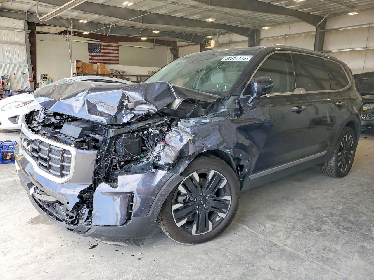 2025 Kia Telluride VIN 5XYP5DGC3SG685468 — COPART salvage auction photo