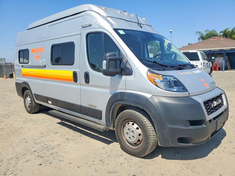 2022 Ram Promaster 2500 VIN 3C6LRVDG3NE103619 COPART salvage auction — MINOR DENT/SCRATCHES, Mt - Dis/Dlr/Exp Only Clean Title (P), sold $35,000 on 2026-07-30 (photo 1)